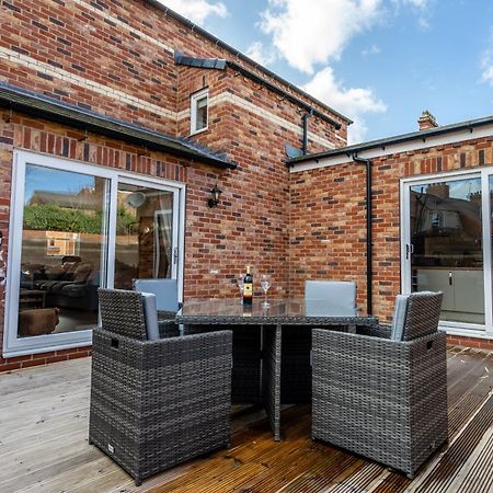 Вилла Wensleydale Mews Йорк Экстерьер фото